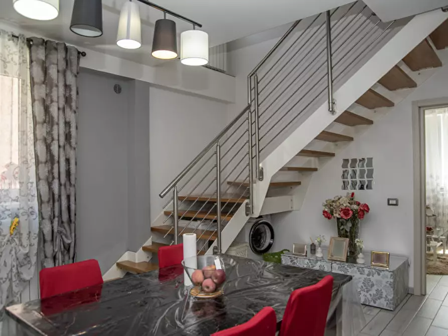 Immagine 5 di Villa in vendita  in Via Dora Baltea a Verona