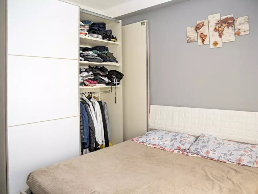 Immagine 18 di Villa in vendita  in Via Dora Baltea a Verona