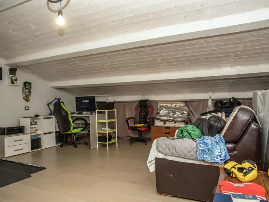 Immagine 22 di Villa in vendita  in Via Dora Baltea a Verona