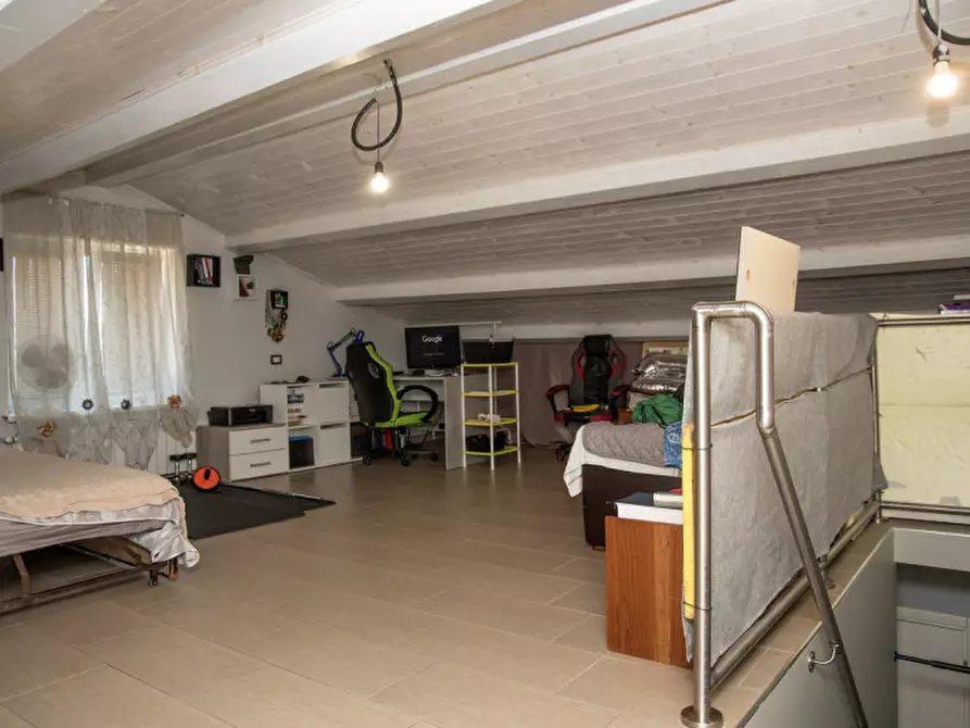 Immagine 26 di Villa in vendita  in Via Dora Baltea a Verona