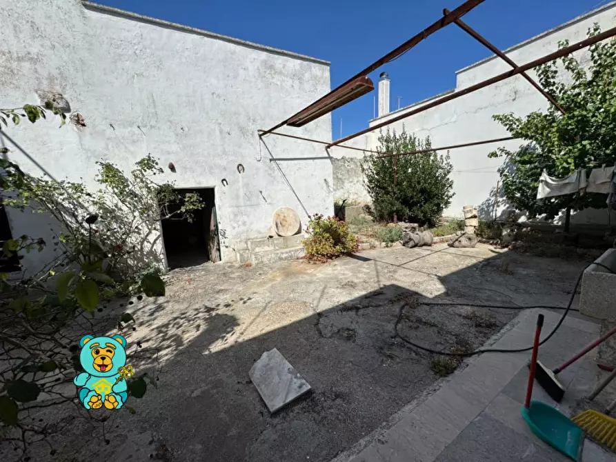 Immagine 9 di Casa indipendente in vendita  in largo margherita 46 a Trepuzzi