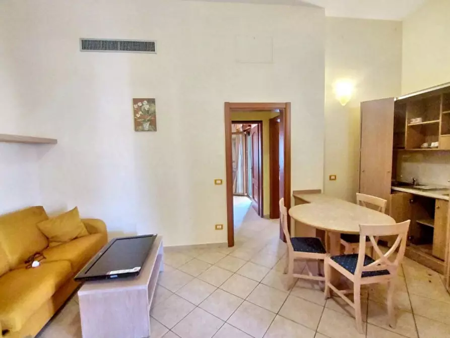 Immagine 9 di Appartamento in vendita  in Via Ferdinando Neri, Aranova RM, Italia a Fiumicino