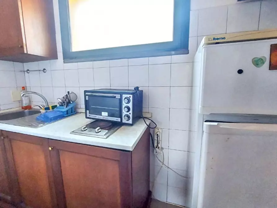 Immagine 7 di Negozio in vendita  in Via Ferdinando Neri, Aranova RM, Italia a Fiumicino