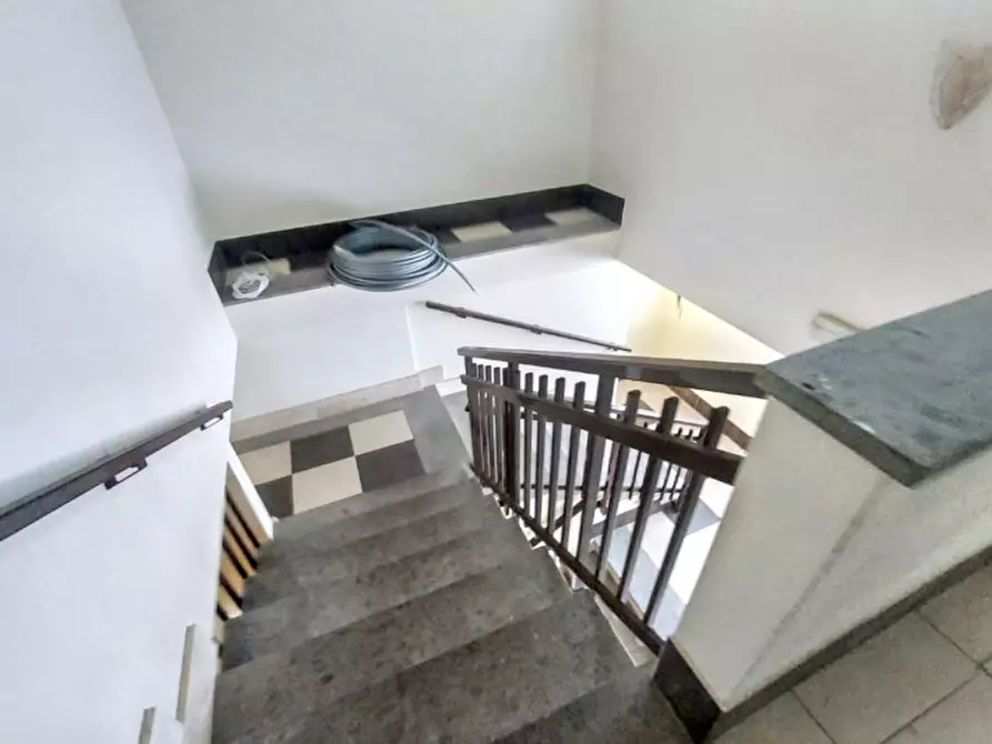 Immagine 13 di Negozio in vendita  in Via Ferdinando Neri, Aranova RM, Italia a Fiumicino