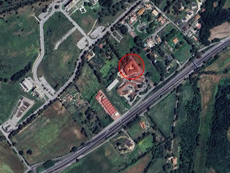 Immagine 26 di Negozio in vendita  in Via Ferdinando Neri, Aranova RM, Italia a Fiumicino