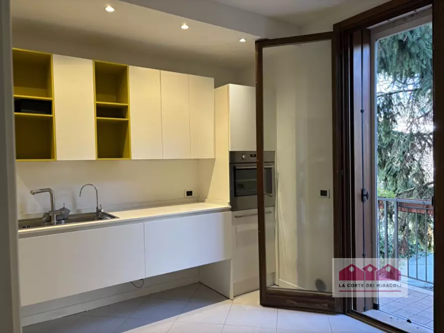 Immagine 1 di Villetta a schiera in vendita  in Via Facchinetti a Vicenza