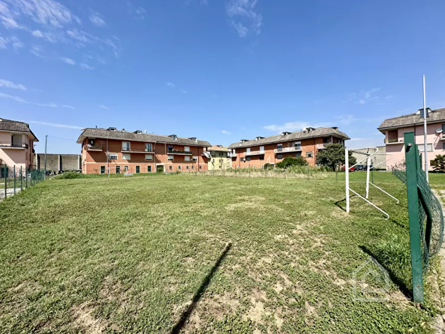 Immagine 12 di Appartamento in vendita  in Via Carpi 2/d a Rondissone