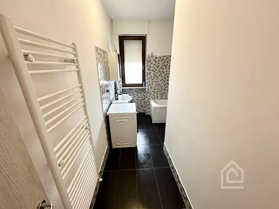 Immagine 24 di Appartamento in vendita  in Via Carpi 2/d a Rondissone