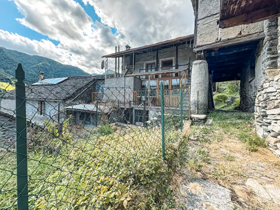 Immagine 17 di Villetta a schiera in vendita  in Via per Rossa 10 a Boccioleto