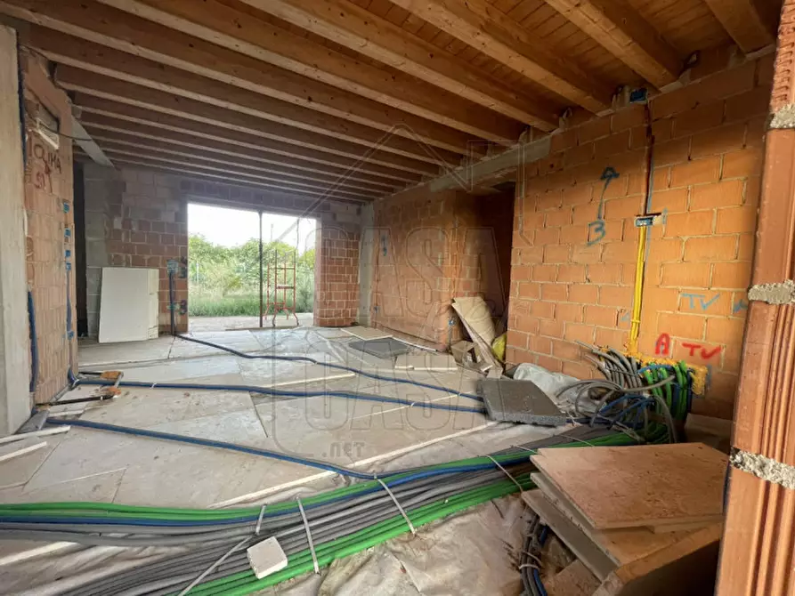 Immagine 1 di Casa bifamiliare in vendita  in Via Roma a Ospedaletto Euganeo