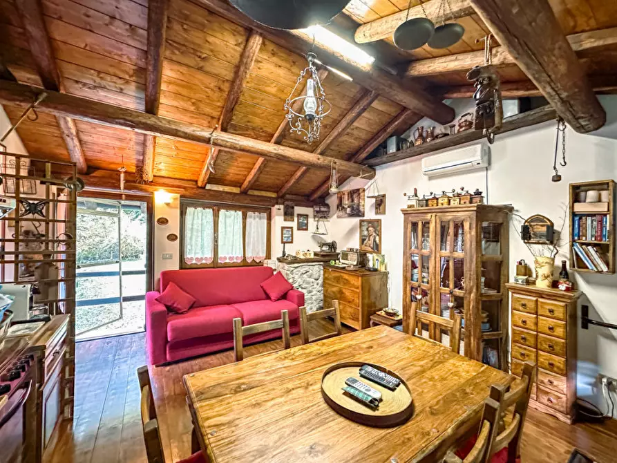 Immagine 4 di Casa indipendente in vendita  in Frazione Gabbio a Varallo