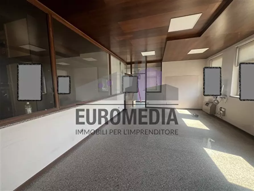 Immagine 10 di Capannone industriale in vendita  in Via A. Manzoni a Montecchio Maggiore