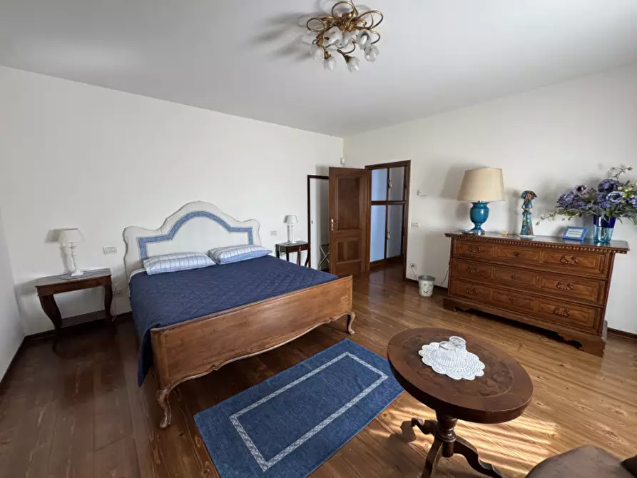 Immagine 27 di Villa in vendita  in Via Molinetto a Romano D'ezzelino