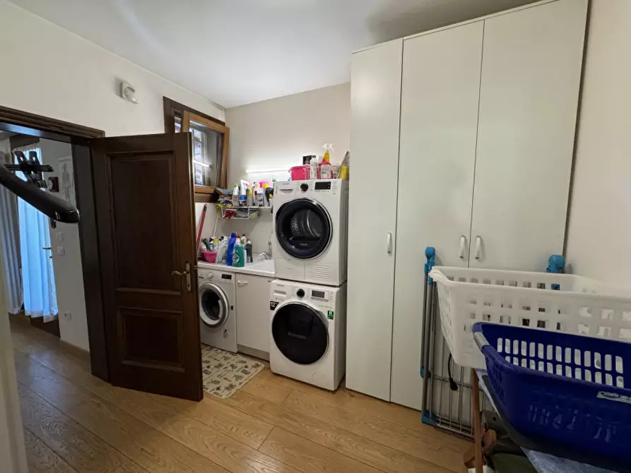 Immagine 33 di Villa in vendita  in Via Molinetto a Romano D'ezzelino