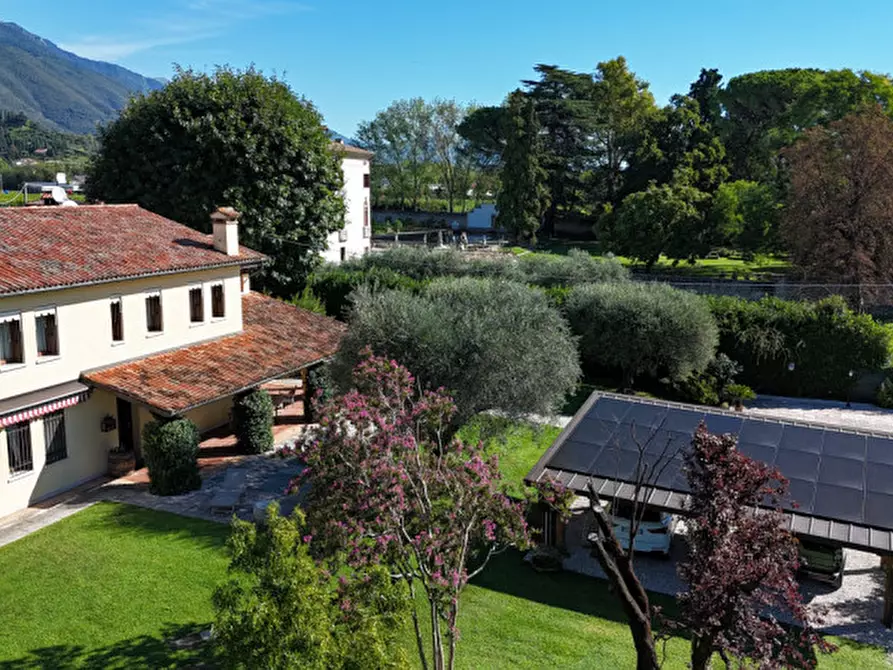 Immagine 39 di Villa in vendita  in Via Molinetto a Romano D'ezzelino