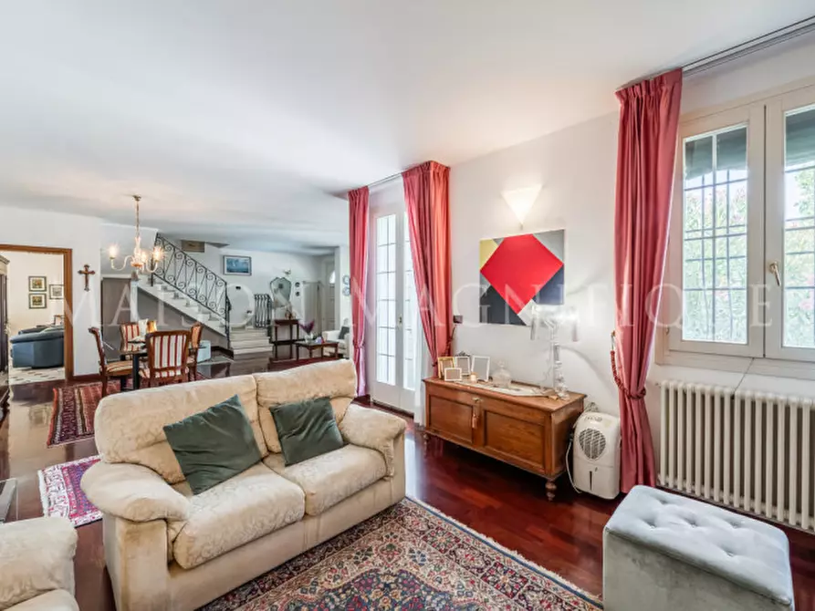 Immagine 11 di Casa bifamiliare in vendita  in Via delle Viole a Vigarano Mainarda