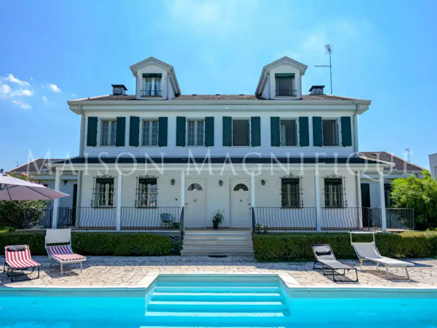 Immagine 67 di Casa bifamiliare in vendita  in Via delle Viole a Vigarano Mainarda