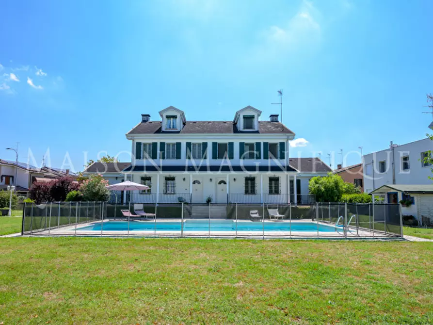 Immagine 68 di Casa bifamiliare in vendita  in Via delle Viole a Vigarano Mainarda