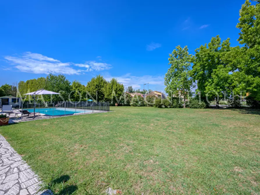 Immagine 74 di Casa bifamiliare in vendita  in Via delle Viole a Vigarano Mainarda