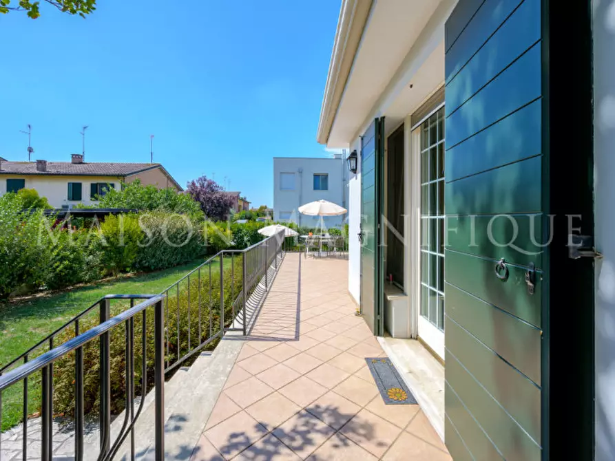 Immagine 77 di Casa bifamiliare in vendita  in Via delle Viole a Vigarano Mainarda