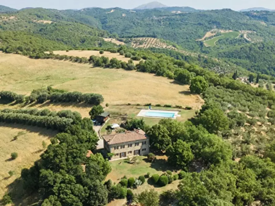 Immagine 4 di Rustico / casale in vendita  a Corciano