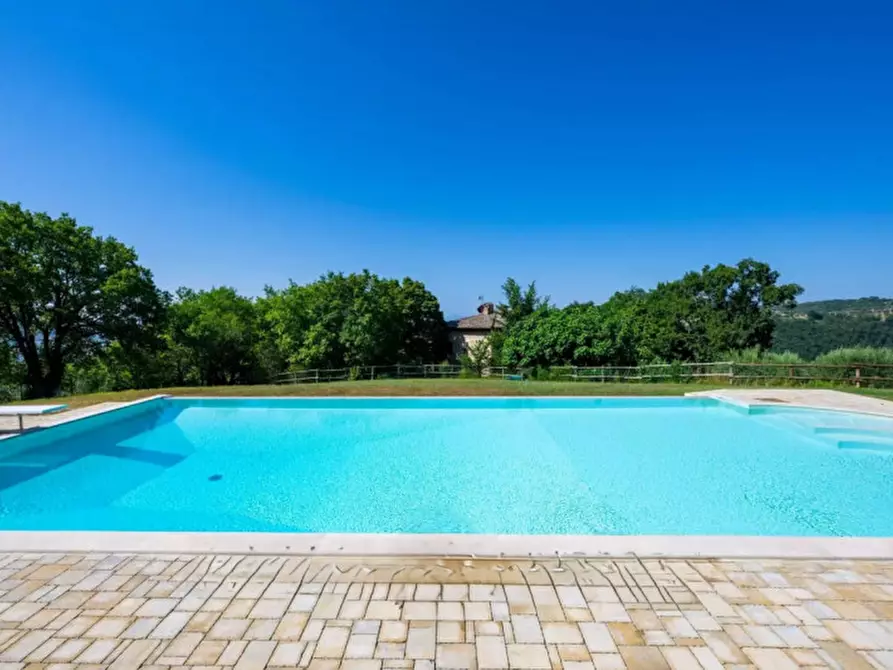 Immagine 5 di Rustico / casale in vendita  a Corciano