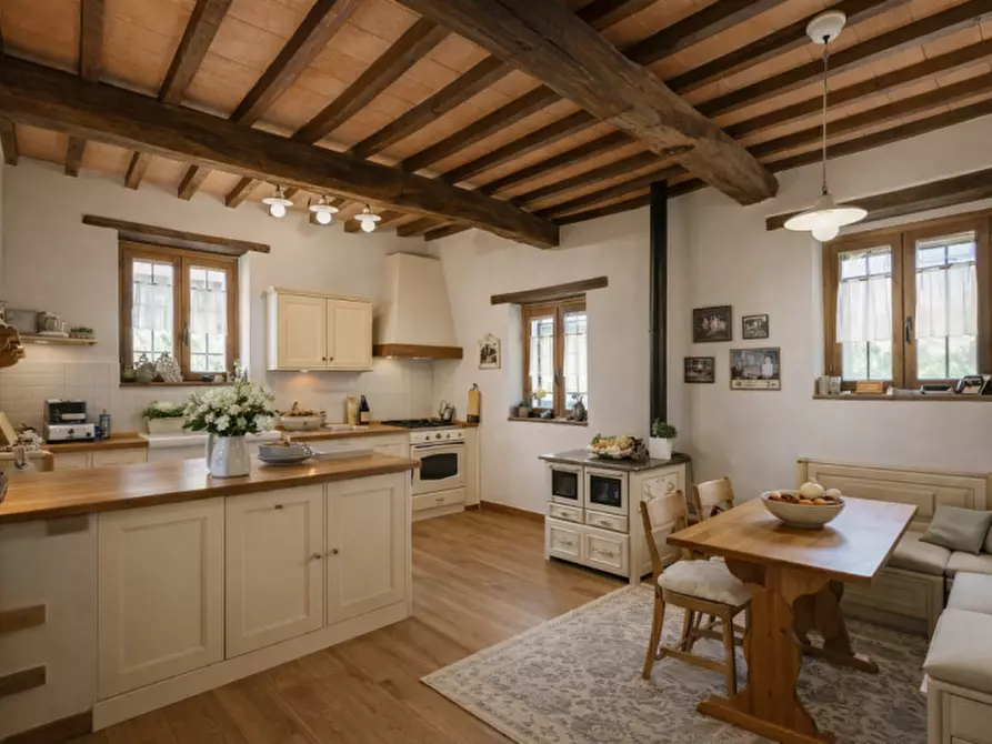 Immagine 9 di Rustico / casale in vendita  a Corciano