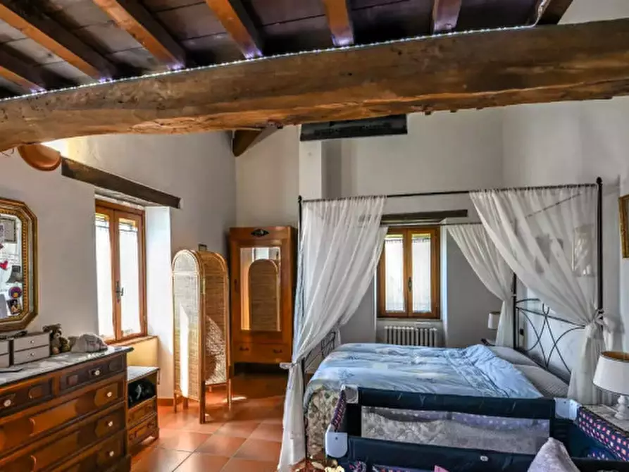 Immagine 10 di Rustico / casale in vendita  a Corciano