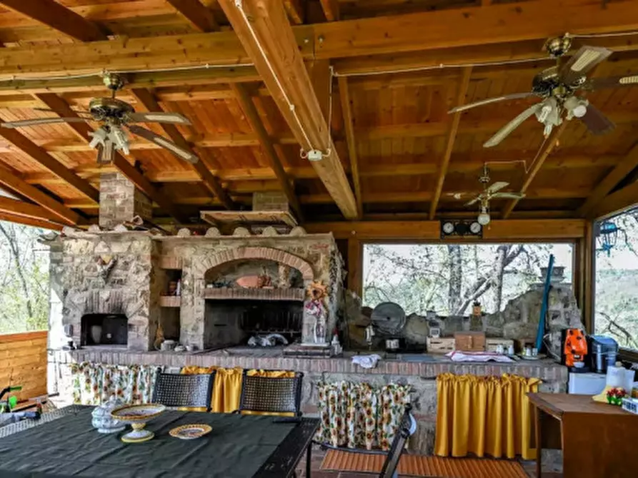 Immagine 14 di Rustico / casale in vendita  a Corciano