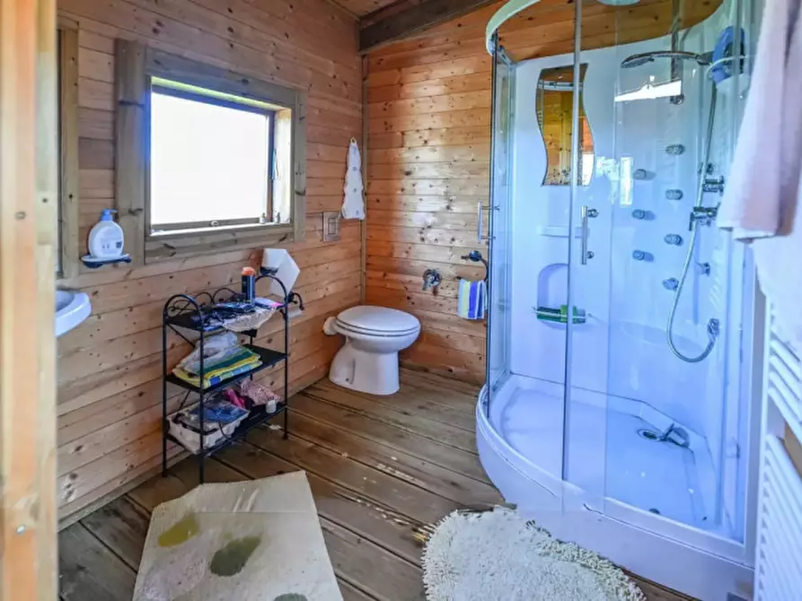 Immagine 15 di Rustico / casale in vendita  a Corciano