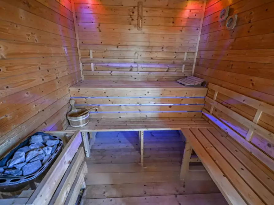 Immagine 16 di Rustico / casale in vendita  a Corciano