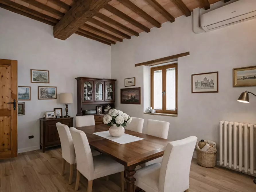 Immagine 19 di Rustico / casale in vendita  a Corciano