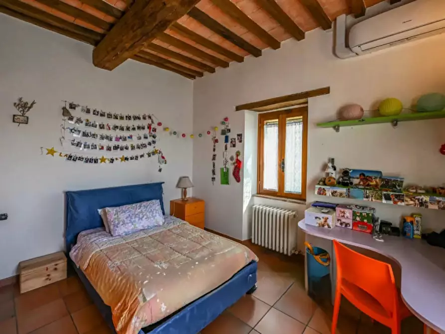Immagine 21 di Rustico / casale in vendita  a Corciano