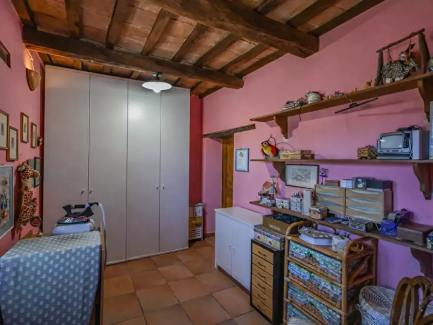 Immagine 28 di Rustico / casale in vendita  a Corciano
