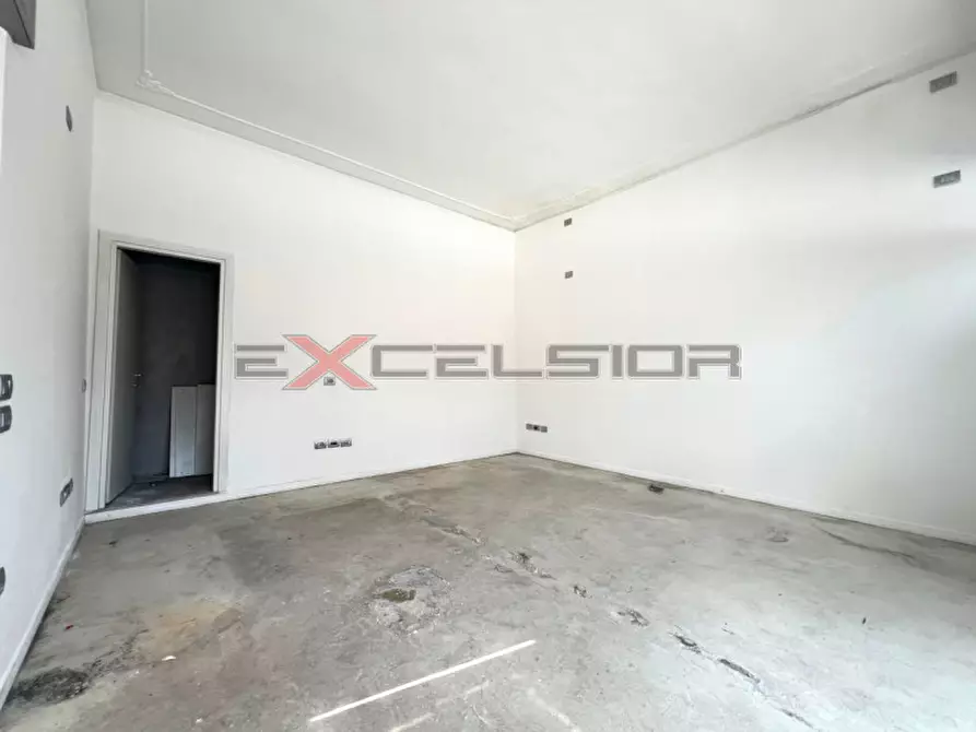 Immagine 3 di Negozio in vendita  in Via G. Matteotti n.20 bis - Cavarzere (VE) a Cavarzere