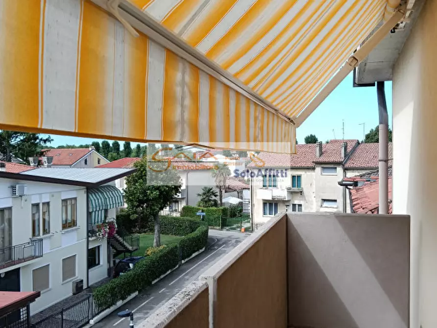 Immagine 1 di Appartamento in vendita  a Stra