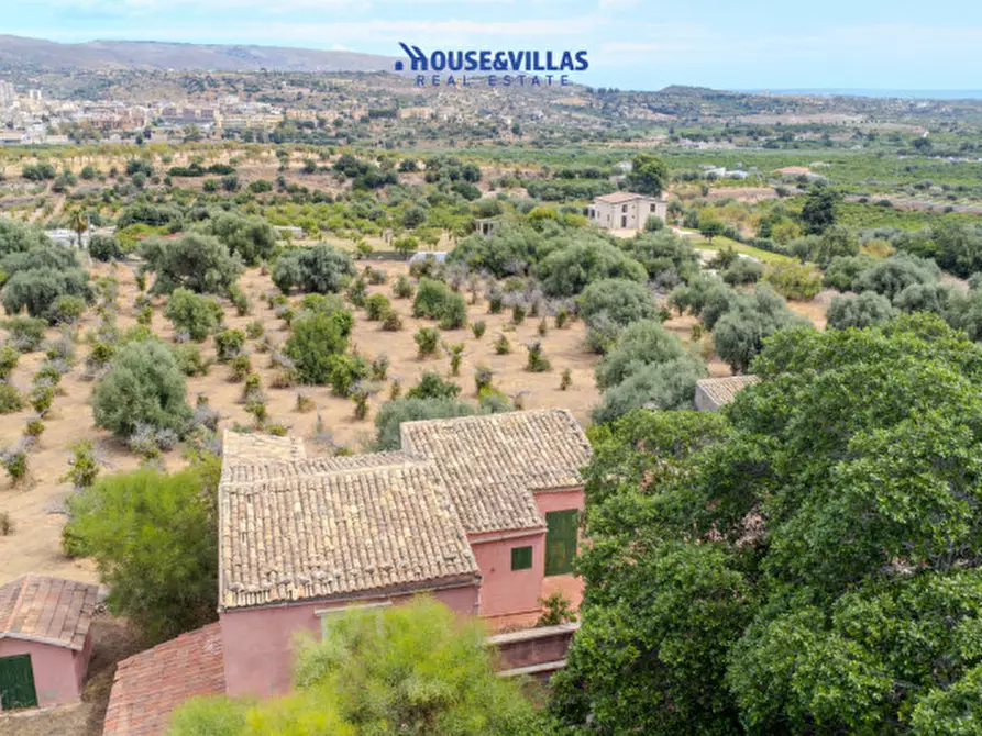 Immagine 3 di Villa in vendita  in contrada gioi a Noto