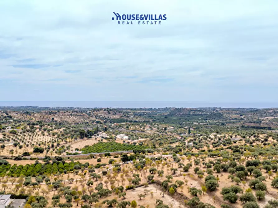 Immagine 14 di Villa in vendita  in contrada gioi a Noto