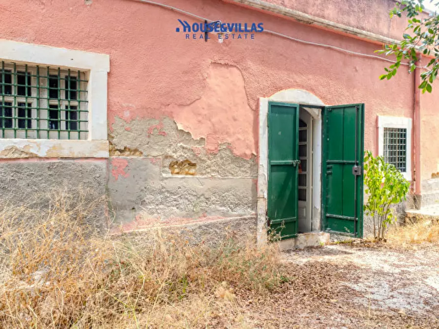 Immagine 16 di Villa in vendita  in contrada gioi a Noto