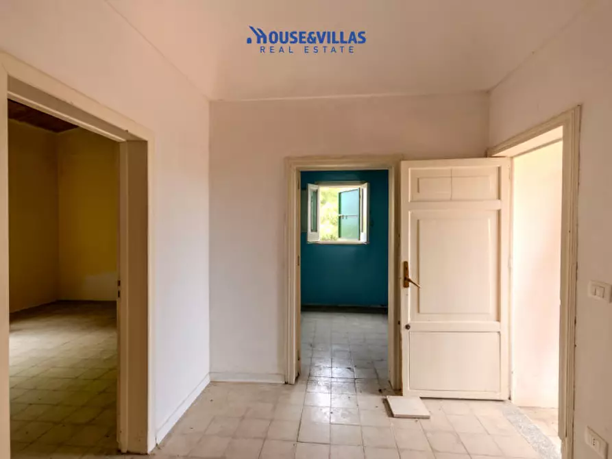 Immagine 29 di Villa in vendita  in contrada gioi a Noto