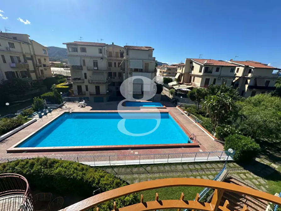 Immagine 15 di Appartamento in vendita  in Contrada Feliciotto,N°3 a Falcone