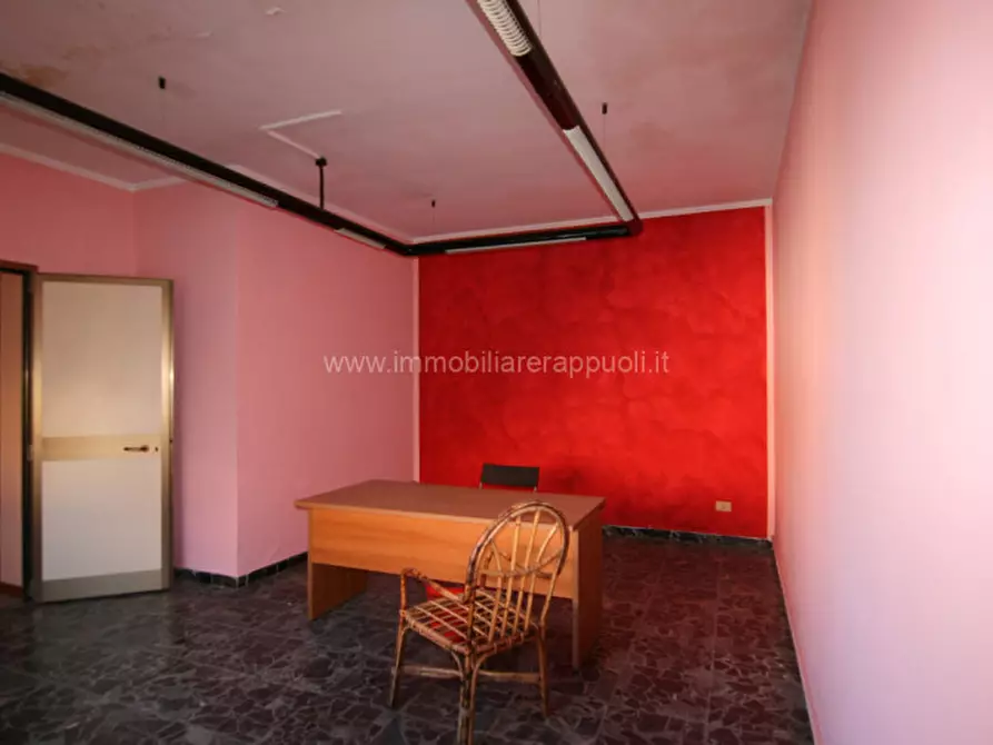 Immagine 8 di Appartamento in vendita  a Sinalunga