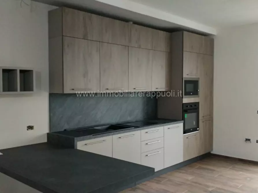 Immagine 8 di Casa indipendente in vendita  a Sinalunga