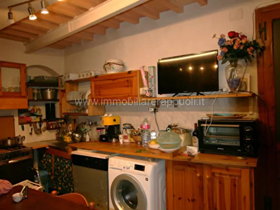 Immagine 2 di Casa indipendente in vendita  a Trequanda