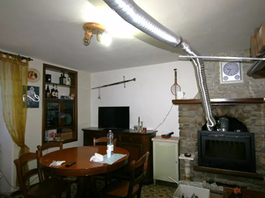 Immagine 1 di Casa indipendente in vendita  a Trequanda
