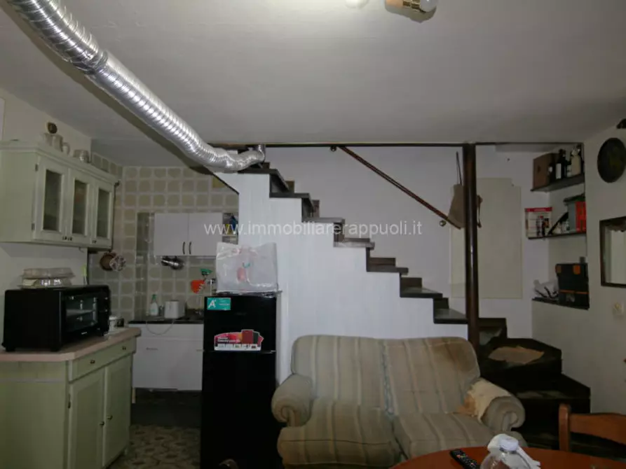 Immagine 2 di Casa indipendente in vendita  a Trequanda