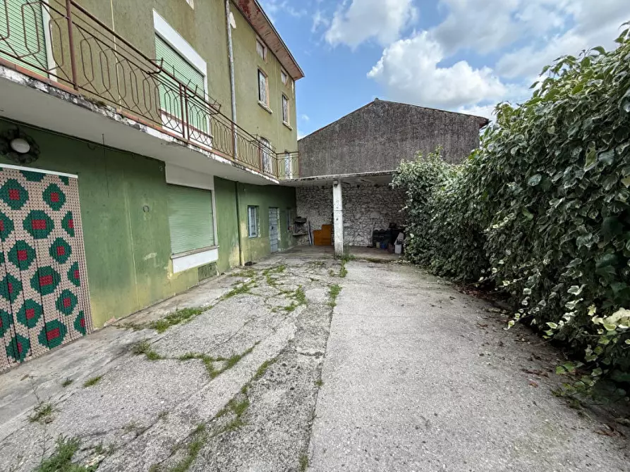 Immagine 2 di Rustico / casale in vendita  in Via del Progresso 24 a Cogollo Del Cengio