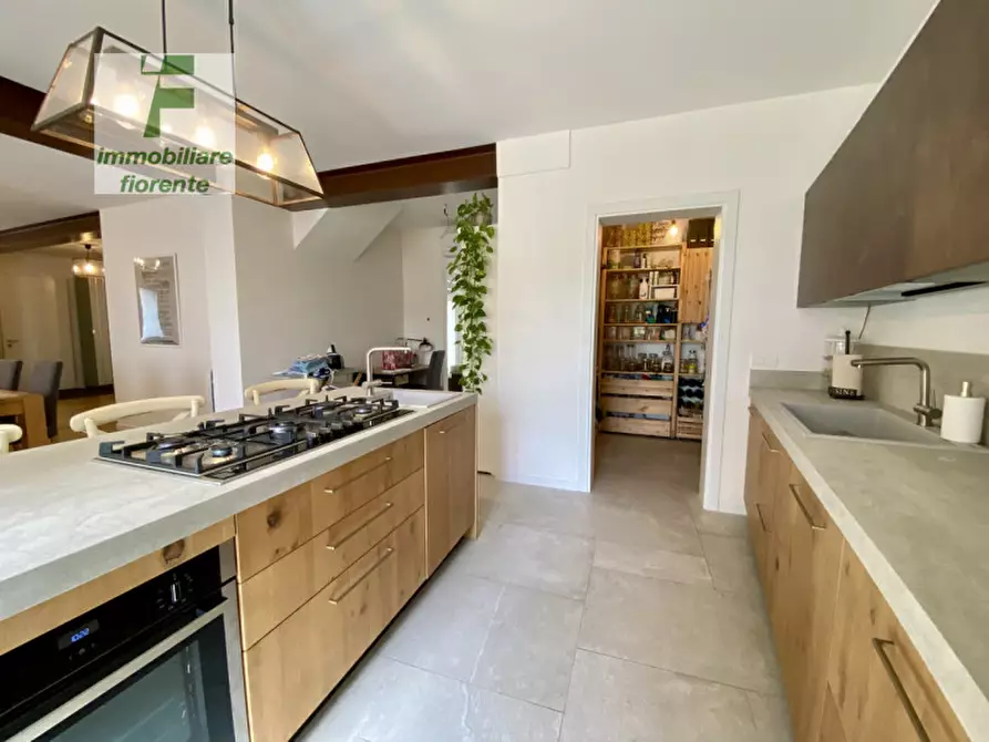 Immagine 9 di Casa indipendente in vendita  in VIA QUERINI a Padova