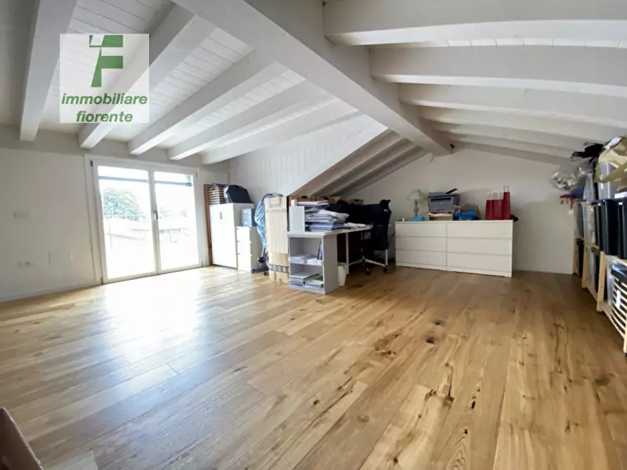 Immagine 17 di Casa indipendente in vendita  in VIA QUERINI a Padova