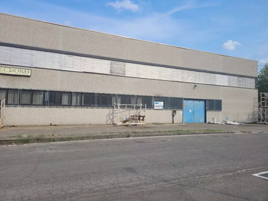 Immagine 3 di Capannone industriale in vendita  a Modena